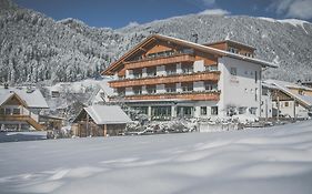 Hotel Alpenhof